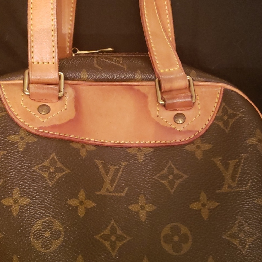 Authentic Louis Vuitton Excursion Monogram Bag - image 3